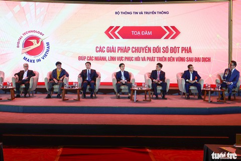 Thúc đẩy chuyển đổi số, phục hồi kinh tế sau đại dịch bằng những nền tảng Make in Vietnam - Ảnh 2. Thúc đẩy chuyển đổi số, phục hồi kinh tế sau đại dịch bằng những nền tảng Make in Vietnam - Ảnh 2.