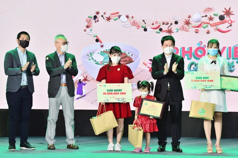 Gala Ngày của phở 12-12: Kết nối 5 châu, lan tỏa tình yêu, hương vị phở - Ảnh 6. Gala Ngày của phở 12-12: Kết nối 5 châu, lan tỏa tình yêu, hương vị phở - Ảnh 6.