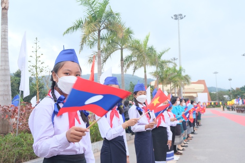 Giao lưu hữu nghị quốc phòng biên giới Việt Nam - Lào lần thứ nhất - Ảnh 4. Giao lưu hữu nghị quốc phòng biên giới Việt Nam - Lào lần thứ nhất - Ảnh 4.