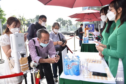 Nhộn nhịp check-in, thưởng thức phở tại Gala Ngày của Phở 12-12 - Ảnh 3. Nhộn nhịp check-in, thưởng thức phở tại Gala Ngày của Phở 12-12 - Ảnh 3.