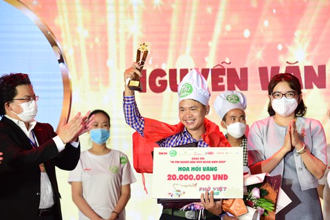 Gala Ngày của phở tối 12-12: 5 giải Hoa hồi vàng dành tặng người nấu phở ngon - Ảnh 12. Gala Ngày của phở tối 12-12: 5 giải Hoa hồi vàng dành tặng người nấu phở ngon - Ảnh 12.