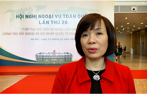 Đại sứ Lê Linh Lan: ‘Nhiều doanh nghiệp Thụy Sĩ hỏi tôi khi nào Việt Nam mở cửa? - Ảnh 1. Đại sứ Lê Linh Lan: ‘Nhiều doanh nghiệp Thụy Sĩ hỏi tôi khi nào Việt Nam mở cửa? - Ảnh 1.
