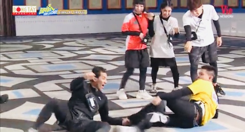 Mỹ Tâm, Rtee hé lộ dự án mới; Jun Phạm gặp sự cố ở Running Man Vietnam - Ảnh 3. Mỹ Tâm, Rtee hé lộ dự án mới; Jun Phạm gặp sự cố ở Running Man Vietnam - Ảnh 3.
