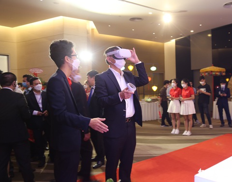 Nhà mạng đầu tiên triển khai 5G tại Đà Nẵng - Ảnh 3. Nhà mạng đầu tiên triển khai 5G tại Đà Nẵng - Ảnh 3.