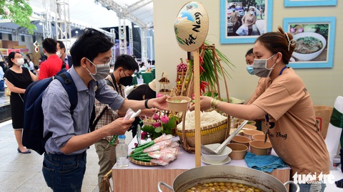Hương phở đã bay xa... - Ảnh 3. Hương phở đã bay xa... - Ảnh 3.