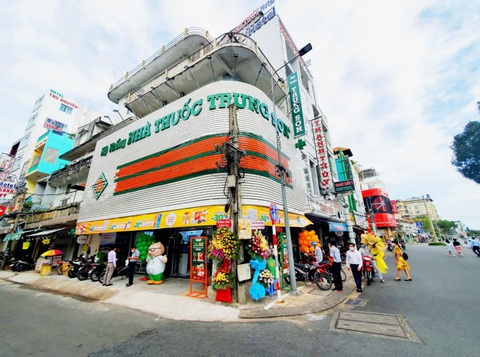 Trung Sơn Pharma đạt 100 nhà thuốc - Hệ thống rộng khắp vùng Mekong - Ảnh 1. Trung Sơn Pharma đạt 100 nhà thuốc - Hệ thống rộng khắp vùng Mekong - Ảnh 1.