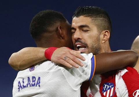 Đánh bại kình địch Atletico Madrid, Real Madrid hơn Barca 18 điểm - Ảnh 3. Đánh bại kình địch Atletico Madrid, Real Madrid hơn Barca 18 điểm - Ảnh 3.