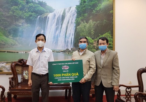 Huda ‘trân quý vị Tết nhà’ cùng người dân miền Trung - Ảnh 1. Huda ‘trân quý vị Tết nhà’ cùng người dân miền Trung - Ảnh 1.