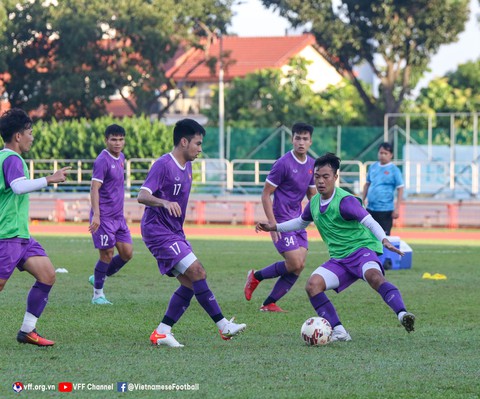 Tuyển Việt Nam hứng khởi chờ trận đấu với Indonesia - Ảnh 1. Tuyển Việt Nam hứng khởi chờ trận đấu với Indonesia - Ảnh 1.