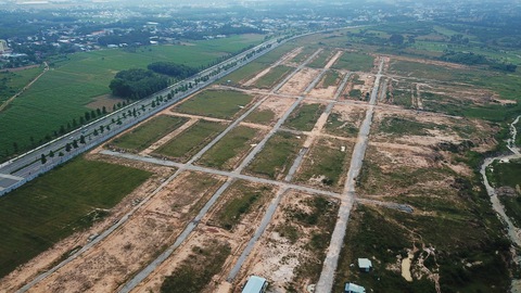 Từ 15-8: Tòa án Hà Nội xử cựu bí thư Bình Dương Trần Văn Nam và đồng phạm - Ảnh 2. Từ 15-8: Tòa án Hà Nội xử cựu bí thư Bình Dương Trần Văn Nam và đồng phạm - Ảnh 2.