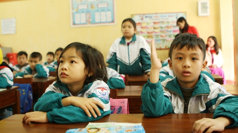 Sao bắt lớp 1, lớp 2 đến trường để kiểm tra? - Ảnh 1. Sao bắt lớp 1, lớp 2 đến trường để kiểm tra? - Ảnh 1.
