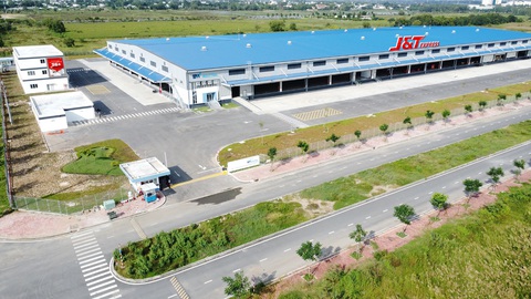 Trung tâm trung chuyển hàng hóa lớn hàng đầu của J&T Express - Ảnh 1. Trung tâm trung chuyển hàng hóa lớn hàng đầu của J&T Express - Ảnh 1.
