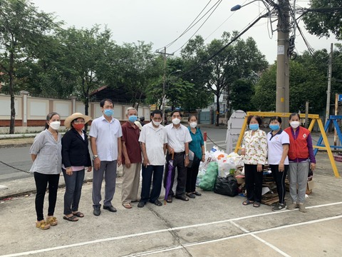Diễn đàn Môi trường nơi tôi sống: Quản lý cơ sở tốt sẽ giảm xả rác - Ảnh 1. Diễn đàn Môi trường nơi tôi sống: Quản lý cơ sở tốt sẽ giảm xả rác - Ảnh 1.