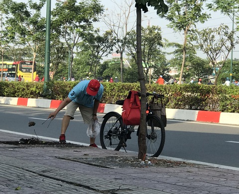 Diễn đàn Môi trường nơi tôi sống: Hai câu chuyện, một tấm lòng... - Ảnh 1. Diễn đàn Môi trường nơi tôi sống: Hai câu chuyện, một tấm lòng... - Ảnh 1.