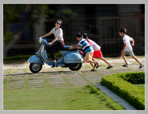 Nhấp thêm ngụm cà phê đoàn viên, anh cảm nhận tình người lan tỏa - Ảnh 3. Nhấp thêm ngụm cà phê đoàn viên, anh cảm nhận tình người lan tỏa - Ảnh 3.