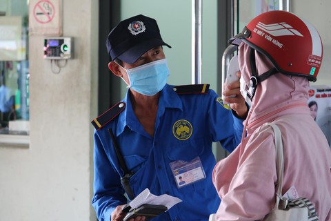 Vì sao các bến xe chưa chốt lịch bán vé xe Tết? - Ảnh 1. Vì sao các bến xe chưa chốt lịch bán vé xe Tết? - Ảnh 1.