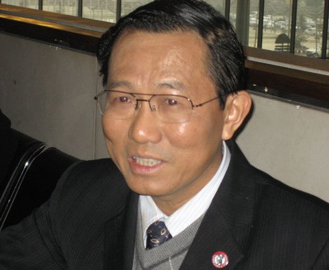 Nguyên thứ trưởng Bộ Y tế Cao Minh Quang bị cách tất cả chức vụ trong Đảng - Ảnh 1. Nguyên thứ trưởng Bộ Y tế Cao Minh Quang bị cách tất cả chức vụ trong Đảng - Ảnh 1.