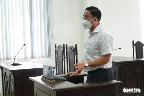 Tranh cãi việc xác định người thi hành công vụ trong vụ tự xưng Ban chỉ đạo quận 7 - Ảnh 1. Tranh cãi việc xác định người thi hành công vụ trong vụ tự xưng Ban chỉ đạo quận 7 - Ảnh 1.