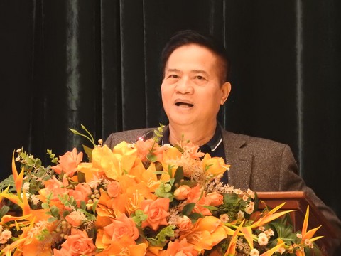 Tranh luận về trách nhiệm của văn học nghệ thuật - Ảnh 1. Tranh luận về trách nhiệm của văn học nghệ thuật - Ảnh 1.