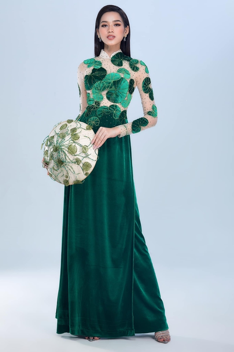 Miss World 2021 tạm hoãn là quyết định cần thiết, hoa hậu Đỗ Thị Hà vẫn sẽ quay lại dự thi - Ảnh 2. Miss World 2021 tạm hoãn là quyết định cần thiết, hoa hậu Đỗ Thị Hà vẫn sẽ quay lại dự thi - Ảnh 2.