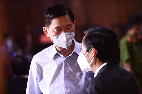 Ông Trần Vĩnh Tuyến nói lời sau cùng: Tạo nghiệp sẽ bị quả báo - Ảnh 1. Ông Trần Vĩnh Tuyến nói lời sau cùng: Tạo nghiệp sẽ bị quả báo - Ảnh 1.