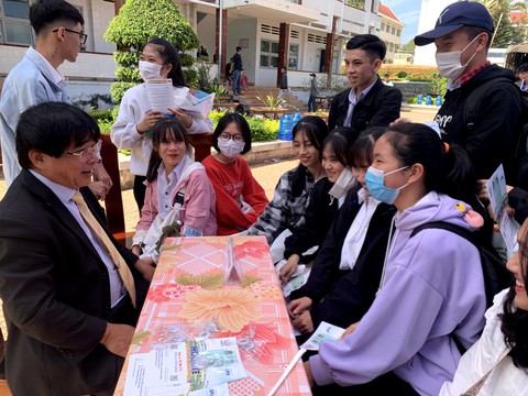 Trường ĐH Sư phạm kỹ thuật TP.HCM xét tuyển 4 phương thức, thêm 3 ngành mới - Ảnh 1. Trường ĐH Sư phạm kỹ thuật TP.HCM xét tuyển 4 phương thức, thêm 3 ngành mới - Ảnh 1.