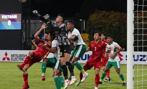 Cầm hòa Việt Nam, phó chủ tịch PSSI chắc chắn Indonesia sẽ vào chung kết - Ảnh 1. Cầm hòa Việt Nam, phó chủ tịch PSSI chắc chắn Indonesia sẽ vào chung kết - Ảnh 1.