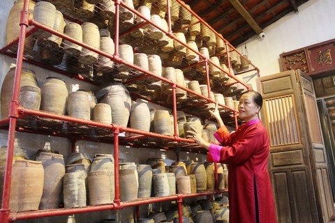 Bảo tàng gốm cổ vớt lên từ đáy sông Hương - Ảnh 5. Bảo tàng gốm cổ vớt lên từ đáy sông Hương - Ảnh 5.