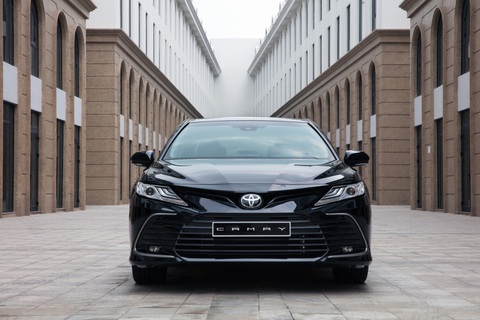 Phiên bản hoàn toàn mới Toyota Camry 2.0 Q có gì mới? - Ảnh 1. Phiên bản hoàn toàn mới Toyota Camry 2.0 Q có gì mới? - Ảnh 1.