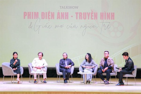 Liên hoan phim Văn Lang - Lan tỏa đam mê làm phim sinh viên - Ảnh 1. Liên hoan phim Văn Lang - Lan tỏa đam mê làm phim sinh viên - Ảnh 1.