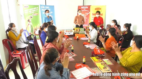 Hành trình giúp phụ nữ Việt vẹn tròn cuộc sống, làm chủ tương lai - Ảnh 3. Hành trình giúp phụ nữ Việt vẹn tròn cuộc sống, làm chủ tương lai - Ảnh 3.