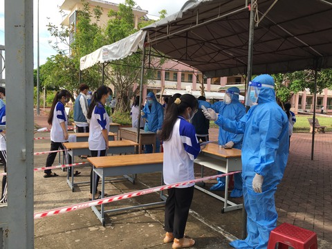 Hơn 92.000 học sinh Trà Vinh được miễn học phí - Ảnh 1. Hơn 92.000 học sinh Trà Vinh được miễn học phí - Ảnh 1.