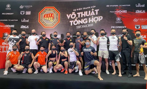 Võ sĩ Việt tranh tài ở Cúp MMA chuyên nghiệp lần đầu tiên tổ chức - Ảnh 3. Võ sĩ Việt tranh tài ở Cúp MMA chuyên nghiệp lần đầu tiên tổ chức - Ảnh 3.