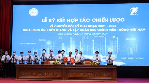 Việt Nam có nền tảng Chính quyền số toàn diện đầu tiên - Ảnh 2. Việt Nam có nền tảng Chính quyền số toàn diện đầu tiên - Ảnh 2.