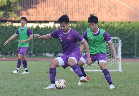 Hậu vệ Hồ Tấn Tài: Tuyển Việt Nam không được để Campuchia ghi bàn - Ảnh 1. Hậu vệ Hồ Tấn Tài: Tuyển Việt Nam không được để Campuchia ghi bàn - Ảnh 1.