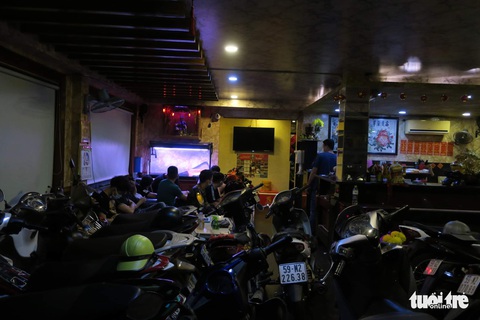 Xử lý karaoke hoạt động chui mùa dịch, cho khách chơi ma túy, bay lắc xả láng - Ảnh 3. Xử lý karaoke hoạt động chui mùa dịch, cho khách chơi ma túy, bay lắc xả láng - Ảnh 3.