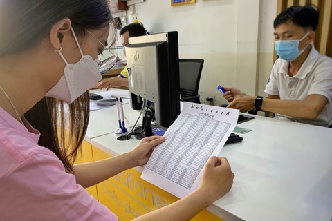 Còn lơ là đấu giá SIM số đẹp - Ảnh 1. Còn lơ là đấu giá SIM số đẹp - Ảnh 1.