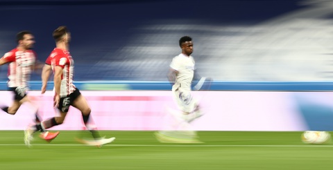 Benzema lại là cứu tinh của Real Madrid - Ảnh 2. Benzema lại là cứu tinh của Real Madrid - Ảnh 2.