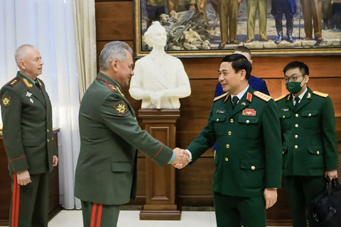 Quan hệ quốc phòng Việt - Nga đạt hiệu quả thiết thực - Ảnh 1. Quan hệ quốc phòng Việt - Nga đạt hiệu quả thiết thực - Ảnh 1.