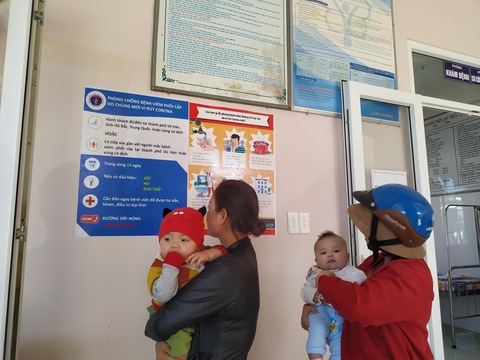 Lo COVID-19, không lơ là dịch bệnh mùa đông - Ảnh 2. Lo COVID-19, không lơ là dịch bệnh mùa đông - Ảnh 2.