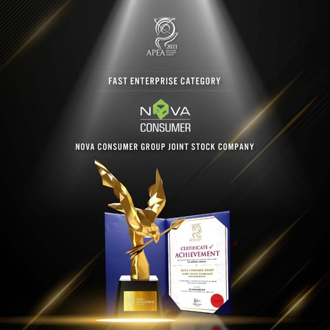 Nova Consumer được vinh danh là Doanh nghiệp tăng trưởng nhanh 2021 - Ảnh 1. Nova Consumer được vinh danh là Doanh nghiệp tăng trưởng nhanh 2021 - Ảnh 1.