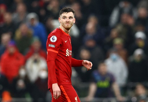 Robertson kiến tạo, ghi bàn và lãnh thẻ đỏ, Liverpool bị Tottenham cầm chân - Ảnh 1. Robertson kiến tạo, ghi bàn và lãnh thẻ đỏ, Liverpool bị Tottenham cầm chân - Ảnh 1.