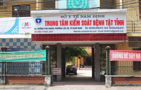 Giám đốc CDC Nam Định: ‘Họ chào giá thấp mà tôi dặn tăng lên thì tôi xong’ - Ảnh 1. Giám đốc CDC Nam Định: ‘Họ chào giá thấp mà tôi dặn tăng lên thì tôi xong’ - Ảnh 1.