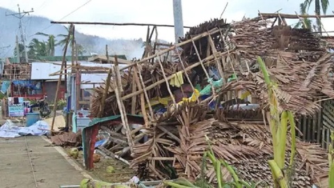 Cuộc tàn sát của siêu bão Rai ở Philippines - Ảnh 4. Cuộc tàn sát của siêu bão Rai ở Philippines - Ảnh 4.