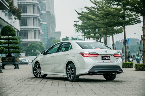 Rước Corolla Altis đón Tết, nhận ngay lì xì 85 triệu đồng - Ảnh 5. Rước Corolla Altis đón Tết, nhận ngay lì xì 85 triệu đồng - Ảnh 5.