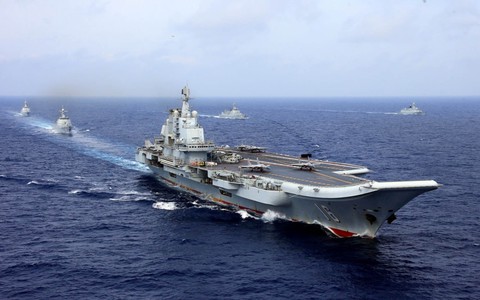 Tàu sân bay Trung Quốc khiến Mỹ lo? - Ảnh 1. Tàu sân bay Trung Quốc khiến Mỹ lo? - Ảnh 1.