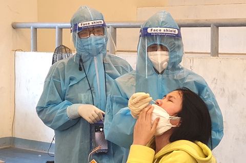 Phú Yên: CDC mua kit xét nghiệm của Việt Á ở ‘mức thấp trong dải mức giá Bộ Y tế đưa ra’ - Ảnh 1. Phú Yên: CDC mua kit xét nghiệm của Việt Á ở ‘mức thấp trong dải mức giá Bộ Y tế đưa ra’ - Ảnh 1.