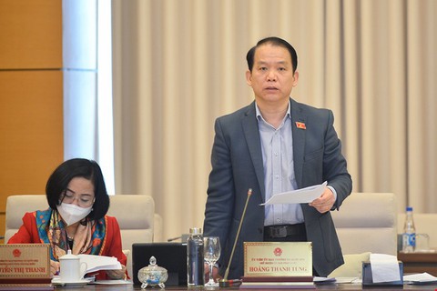 Vụ án kit xét nghiệm ở Việt Á: Cử tri quan tâm trách nhiệm các cơ quan liên quan - Ảnh 2. Vụ án kit xét nghiệm ở Việt Á: Cử tri quan tâm trách nhiệm các cơ quan liên quan - Ảnh 2.