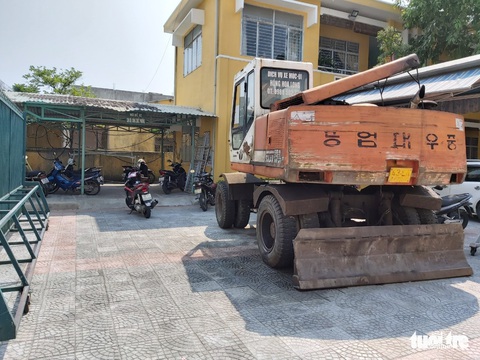 Hơn 1 năm theo vụ kiện phường giữ xe trái luật 414 ngày, đòi bồi thường gần 1,7 tỉ - Ảnh 2. Hơn 1 năm theo vụ kiện phường giữ xe trái luật 414 ngày, đòi bồi thường gần 1,7 tỉ - Ảnh 2.