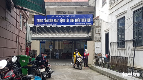 Giám đốc CDC Thừa Thiên Huế: ‘Tôi không nhận của Công ty Việt Á một đồng nào’ - Ảnh 1. Giám đốc CDC Thừa Thiên Huế: ‘Tôi không nhận của Công ty Việt Á một đồng nào’ - Ảnh 1.